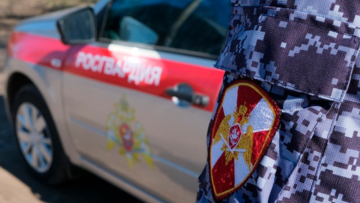 В Барнауле сотрудники Росгвардии задержали подозреваемого в угоне автомобиля