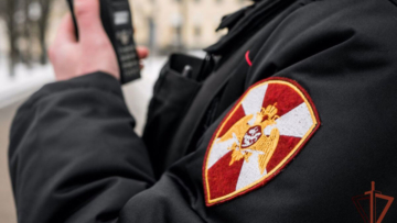 Подозреваемые в угонах машин задержаны росгвардейцами в Новосибирске