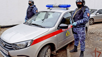 Нарядом вневедомственной охраны Росгвардии в Симферополе задержан мужчина, который угрожал ножом работникам скорой помощи