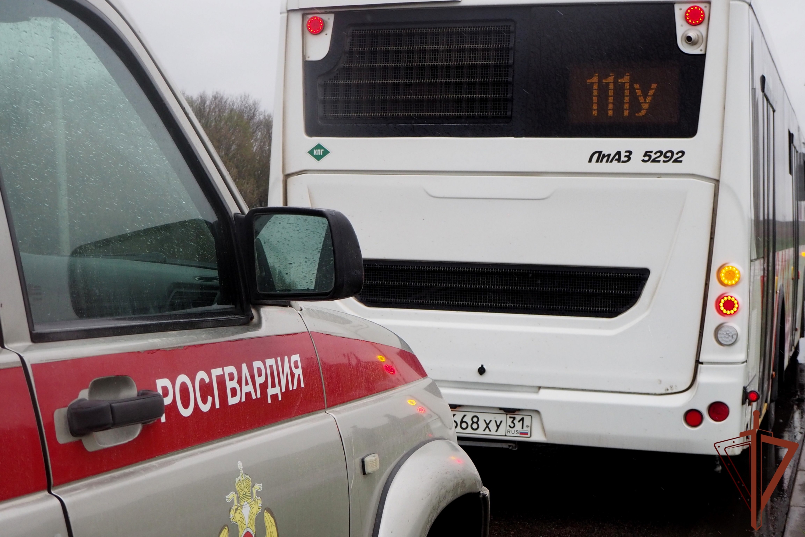 Около 200 автобусов взяла под охрану Росгвардия в Белгороде