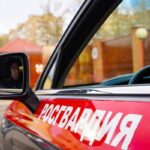 В Подмосковье росгвардейцы задержали мужчину, угрожавшего оружием медицинским работникам (видео)