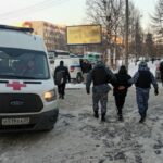 В Архангельске росгвардейцы задержали мужчину, напавшего на экипаж скорой помощи (видео)